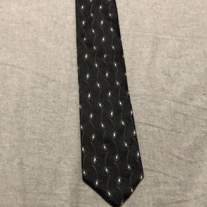 Jos. A. Bank. Silk Tie Made in USA. Professional Executive Attire. Color is Blk.